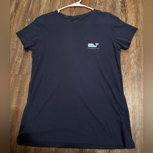 Women’s Vineyard Vines shirt.